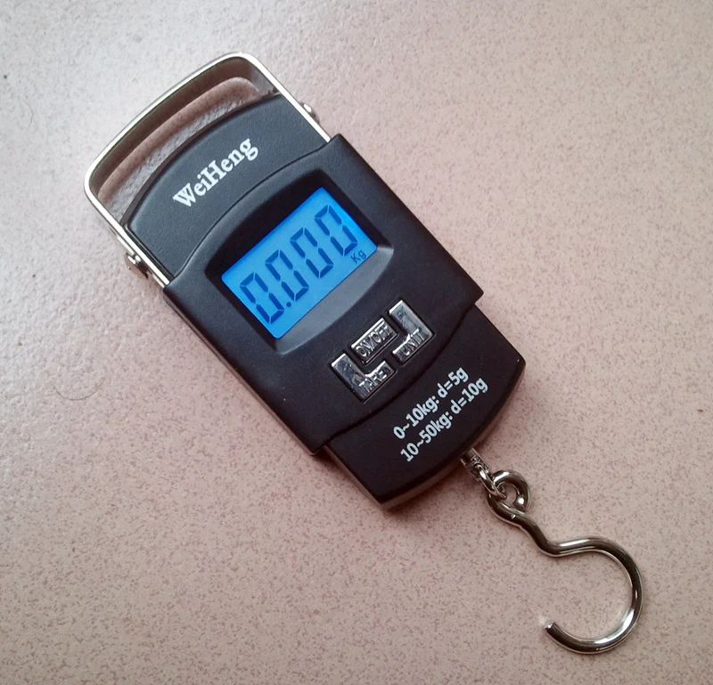 
50kg 10 g portable hang luggage scale 