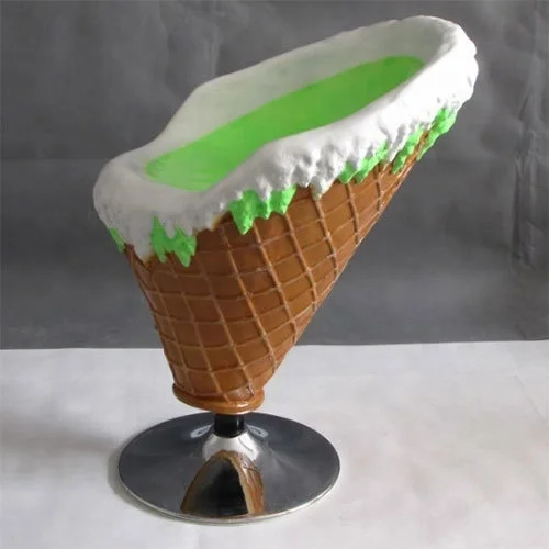 Обеденный стол из стекловолокна для мороженого