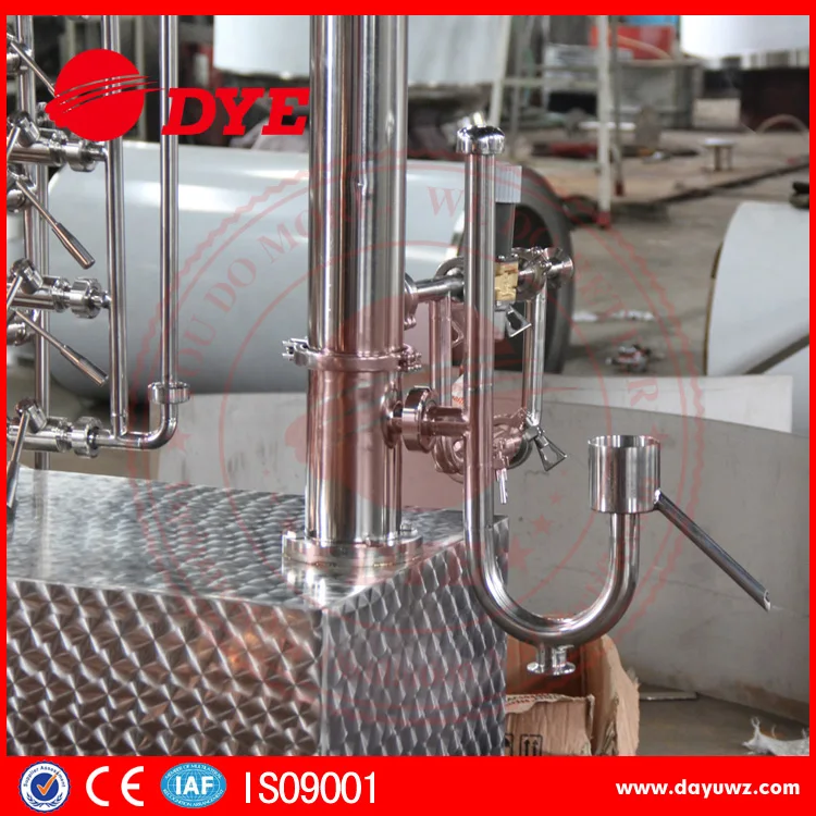 Самогонный аппарат, самагон покрыт красной медью