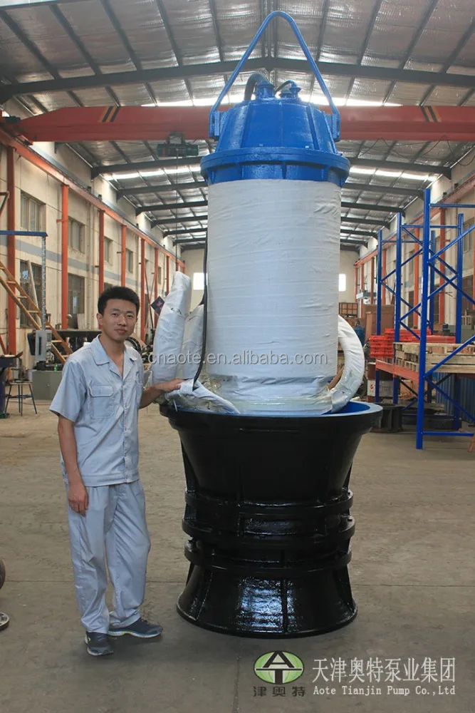Vertical submersible axial and mixed flow propeller pump