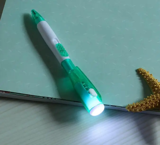 China made led light pen promotional cheap led light bulb pen