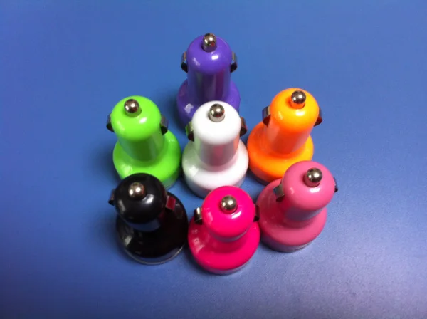 5v 1a/2.1a мини dual usb автомобильное зарядное устройство для iphone/ставку/складывая/для samsung