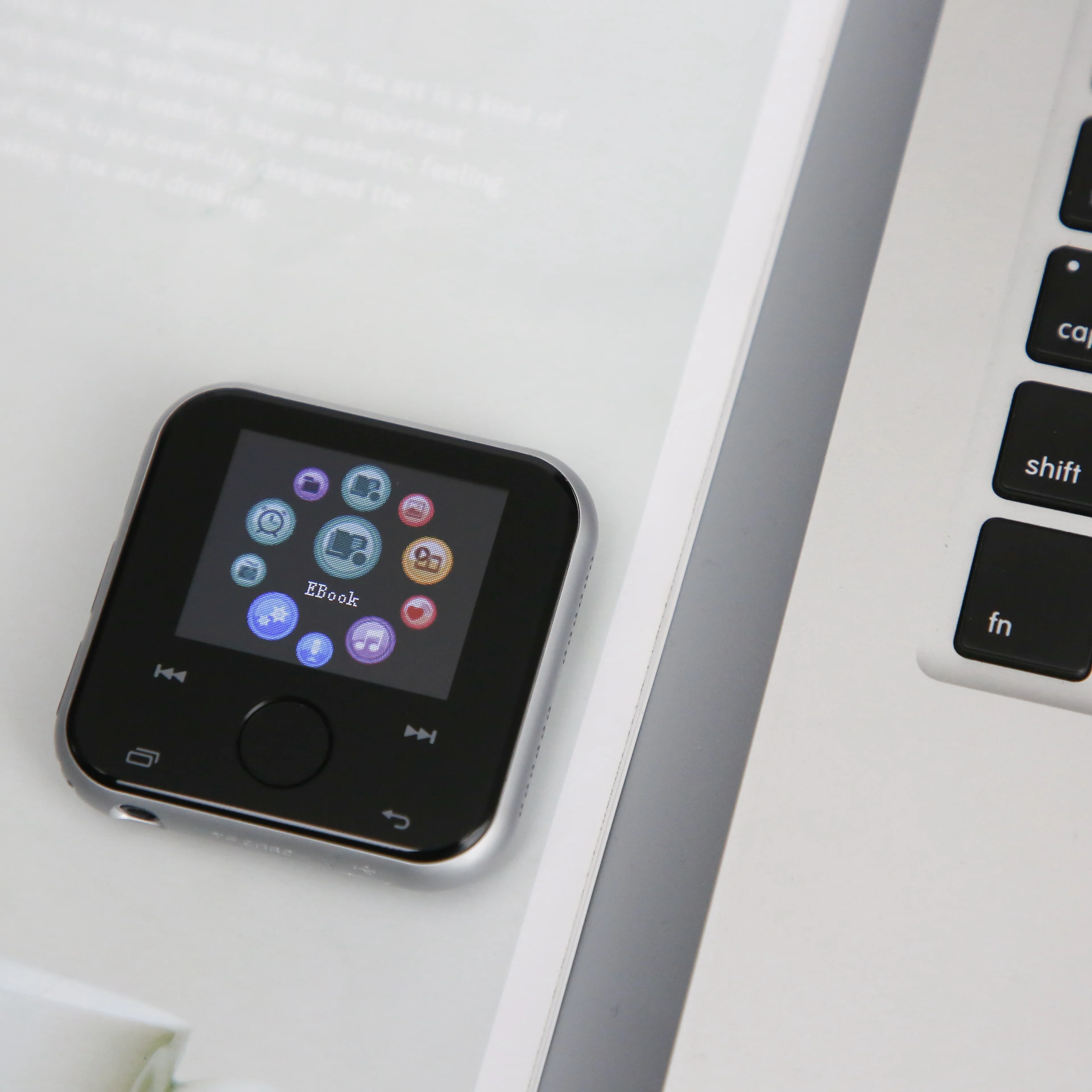 mini clip 32gb free music download bluetooth mp3 player