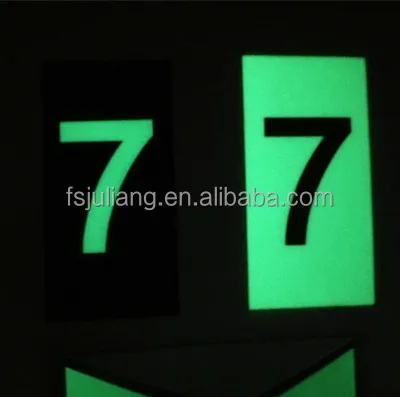 Screen printing glow in the dark pigment powder for destination board