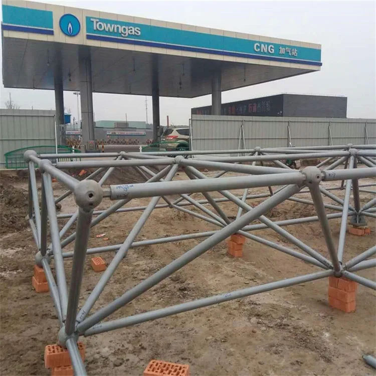 Bolt Ball Join Grid Shape Steel Structure Space Frame Roof Petrol / Gas Station Design