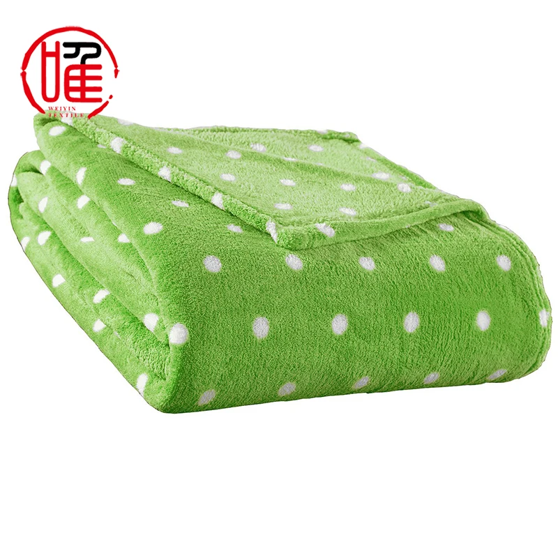 Multicolor Dot Printed Breathable Soft Lightweight Throw Warm Wholesale Coral Fleece Blanket For Adult and Kids