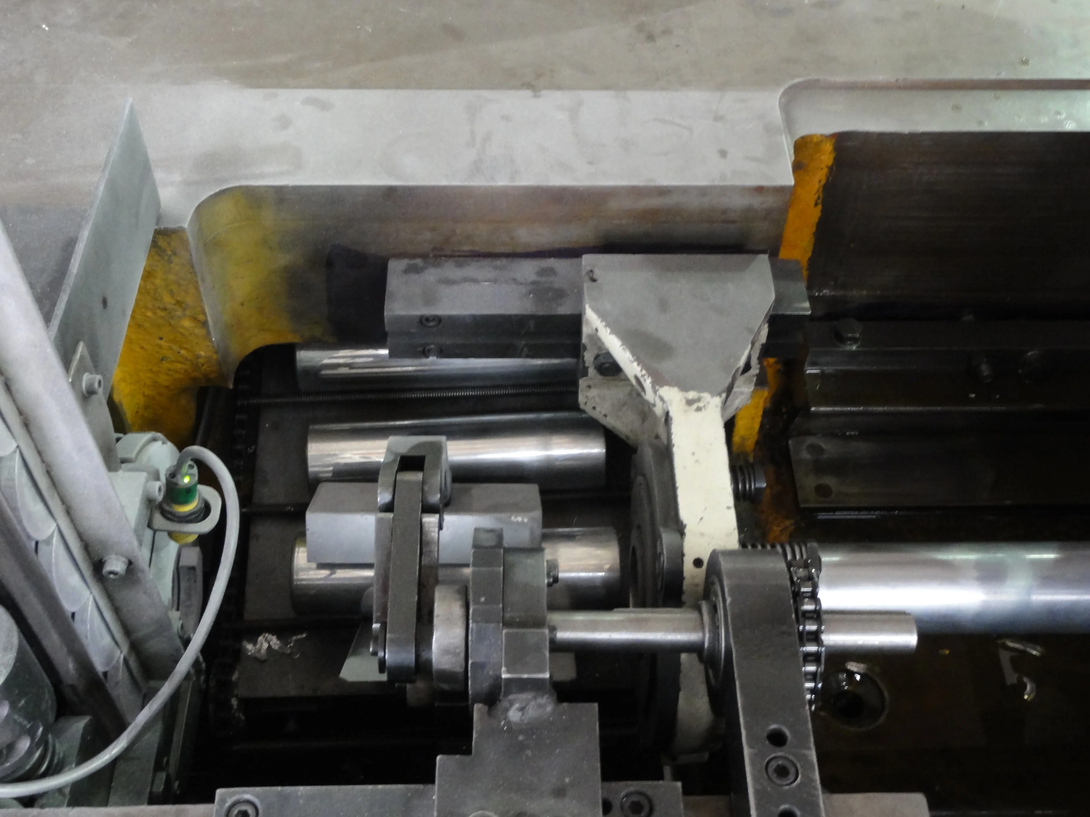 HOT SALE ECTRUSION PRESS MACHINE FOR  ALUMINUM AEROSOL CAN IN ALUMINUM DEODORANE CAN LINE