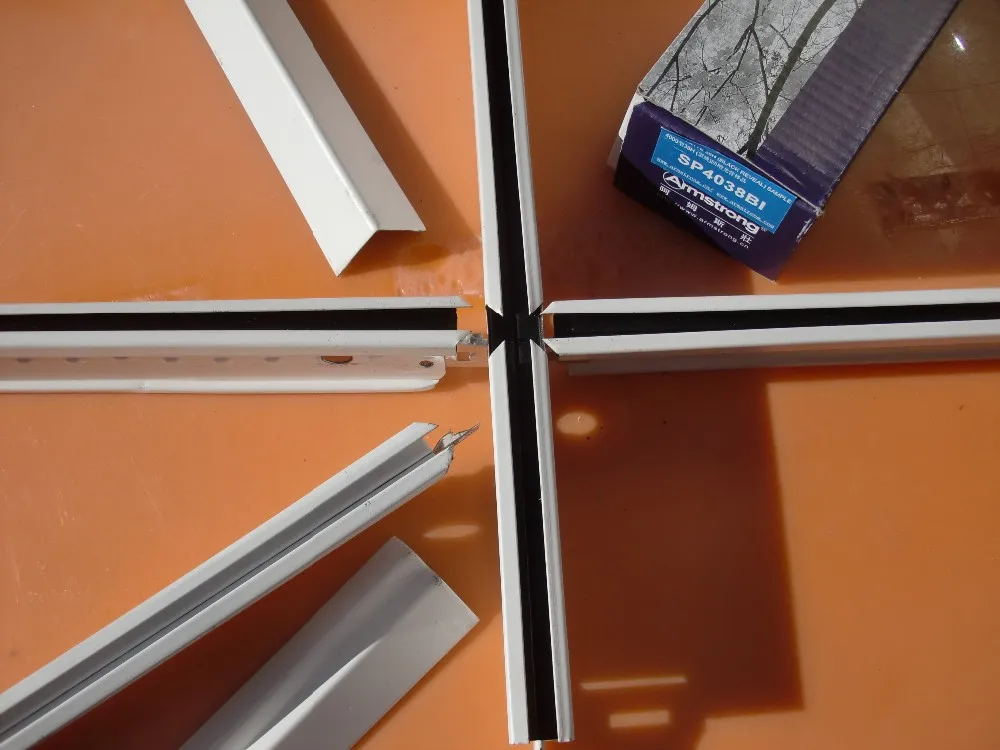 Тонкая сетка для потолка (тонкие потолки)