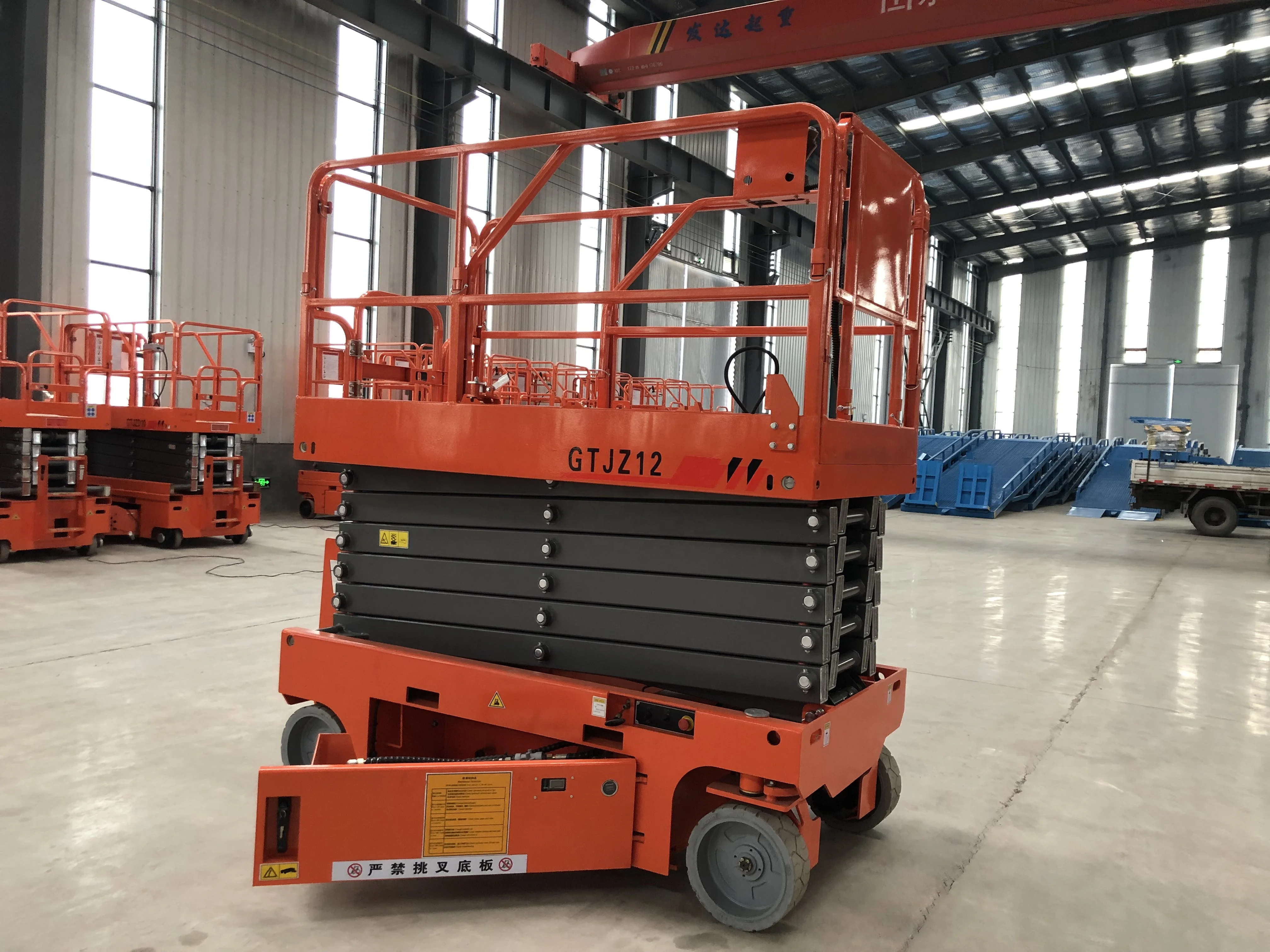 Hot Sale 10 Meter Warehouse Transfer Self Propelled Electric Genie Scissor Lift