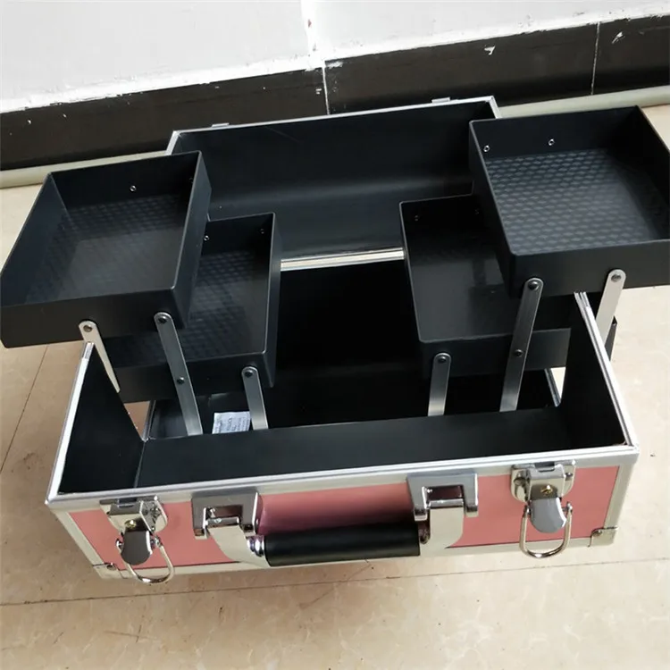 Luxury Professional Aluminium Beauty Cosmetics & Makeup Train Case