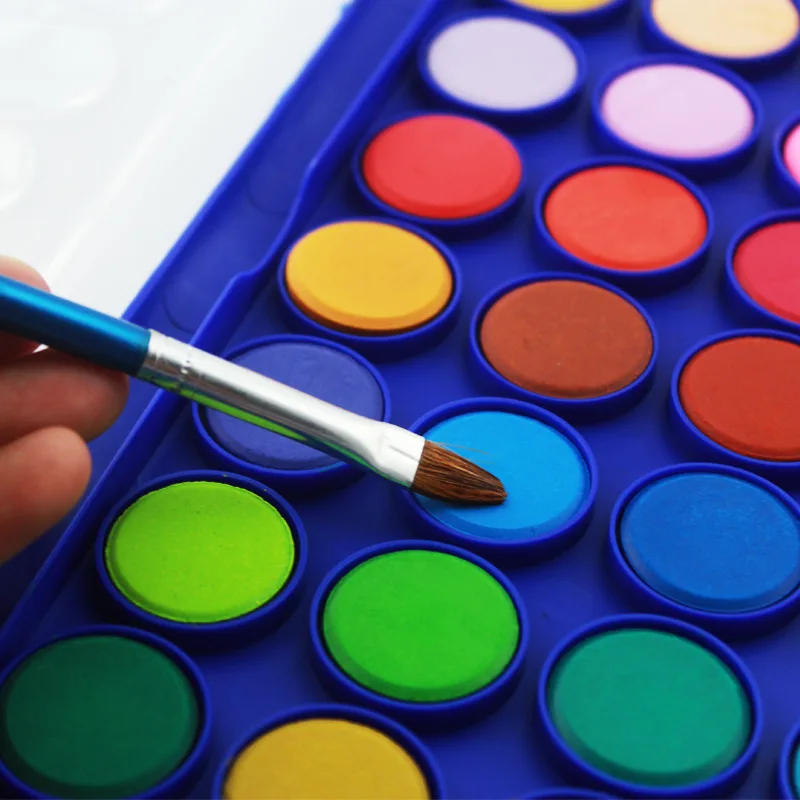 Factory hot sale 12/16/18/24/36 colors solid water color Pressed powder watercolor paint with transparent PVC box