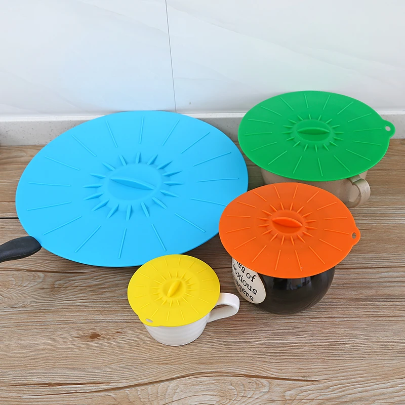 Hot Selling On Line  Food Cover Silicone Suction Lid Built In Set
