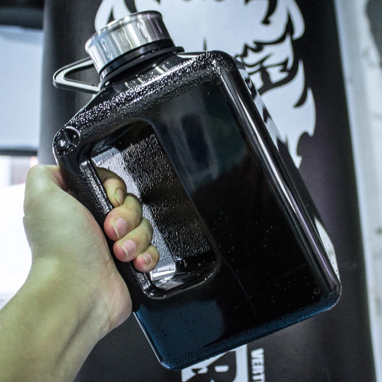 New Design popular 2.7L Big Water Jug Gym Sports Gallon Water Bottle