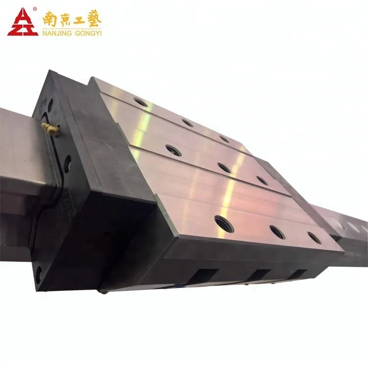 Низкошумная высокоточная линейная роликовая Направляющая более 5 лет с блоками для портальной установки 1,5 лет в наличии запасные части