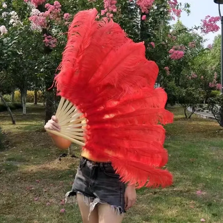 IEF18-2Wholesale High Quality Fashion Ostrich Feather Fan Big Feather Hand Fan for Dance Using
