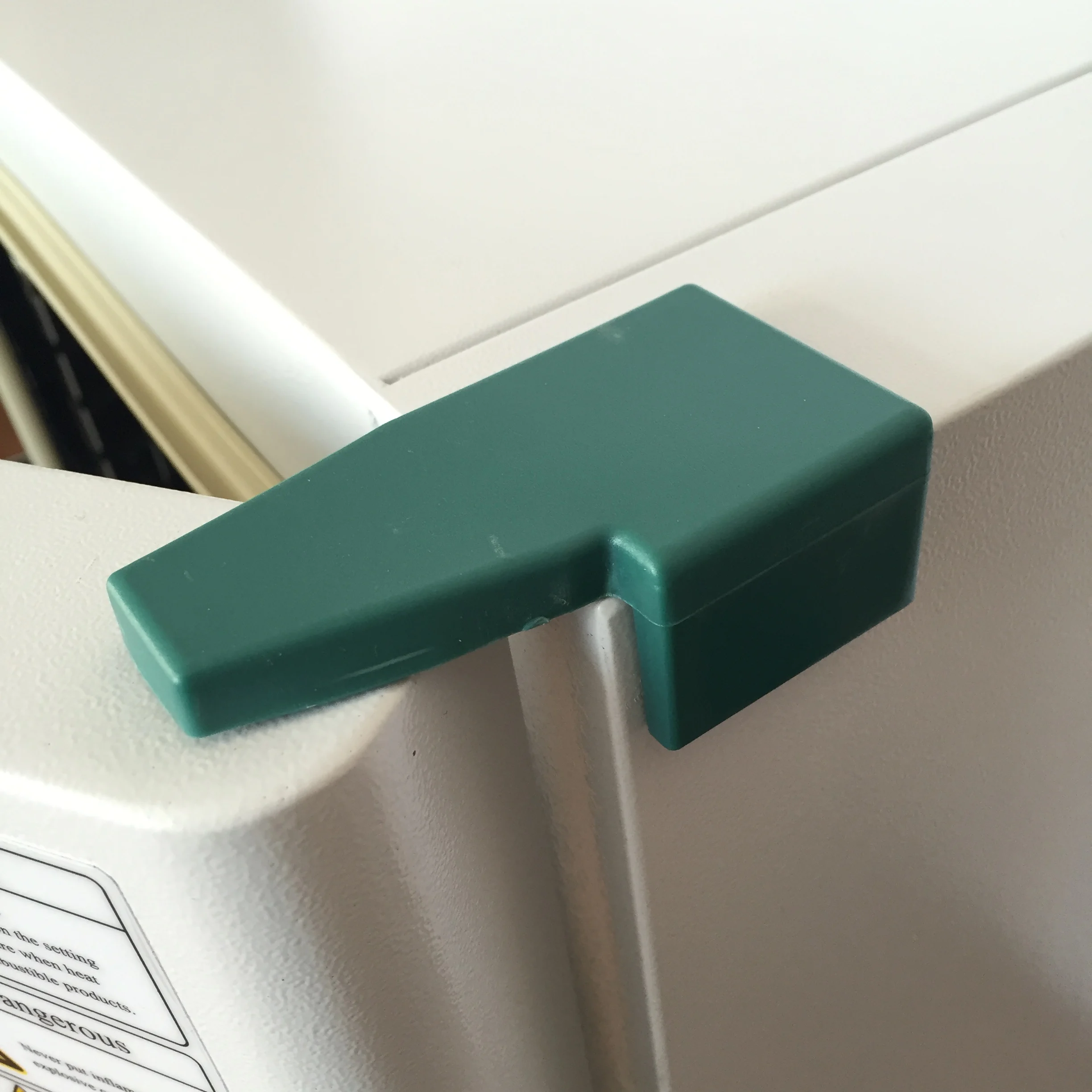 
MKLAB 25L Benchtop Gravity Convection 300C Steel Chamber Laboratory Incubator with 2 Years Warranty 