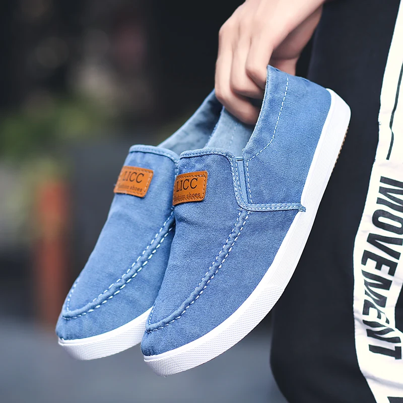 
Men Flat Casual Canvas Shoes Slip-on Shoes For Man 