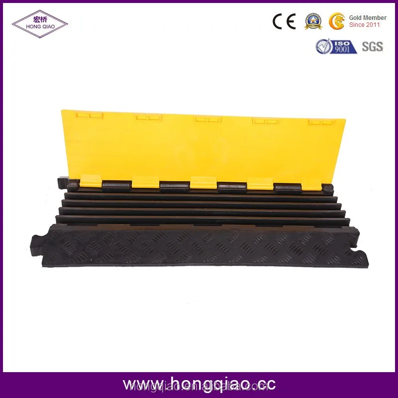 Zhejiang завод 2/3/5 канала желтый и черный резиновый кабель протектор