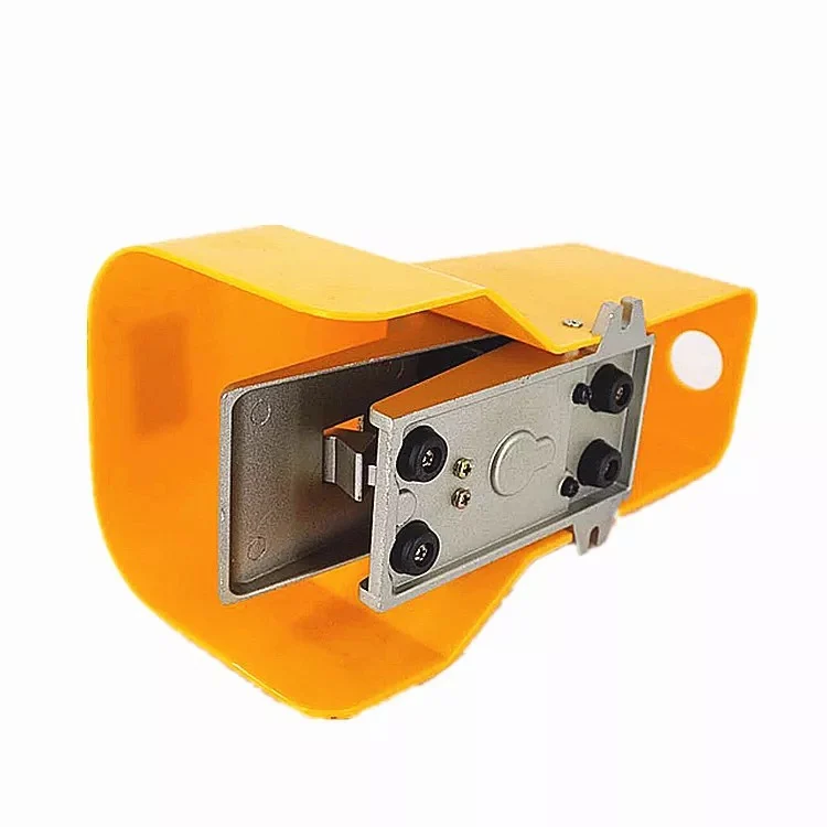 4F210-08G 4F210-08LG 5 port 2 position 1/4 inch BSP aluminum pneumatic foot operated control valve with guard Cover