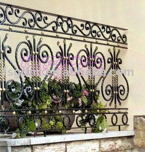 
 Красивые Дизайнерские перила для балкона  