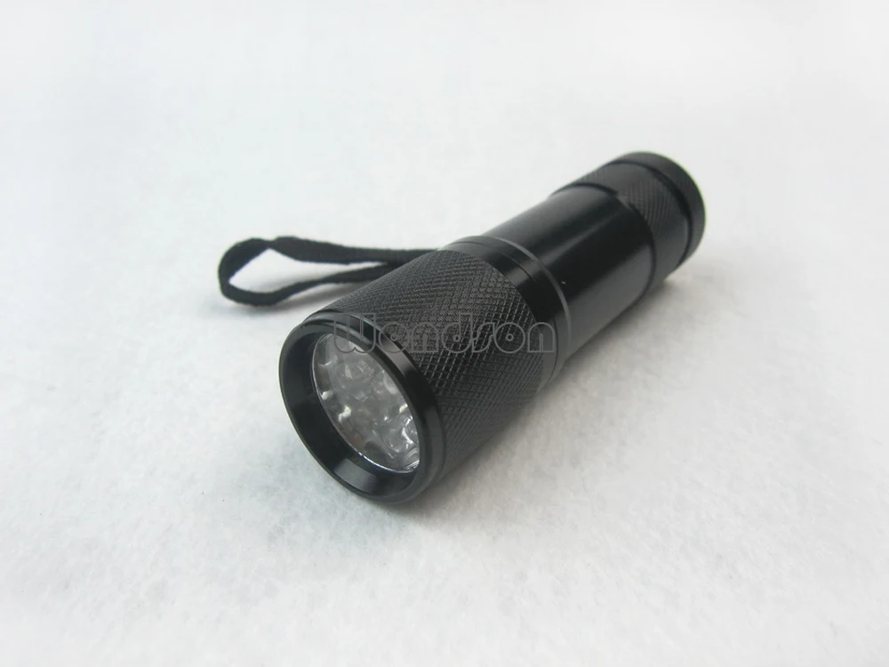 9 LED Small Purple Light Invisible Inks Glow Golf Balls UV Violet Flashlight