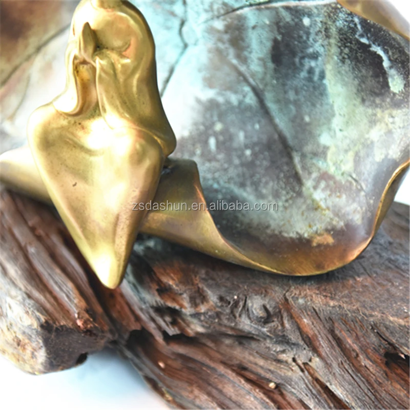 Chinese style lasting charm pure brass gift