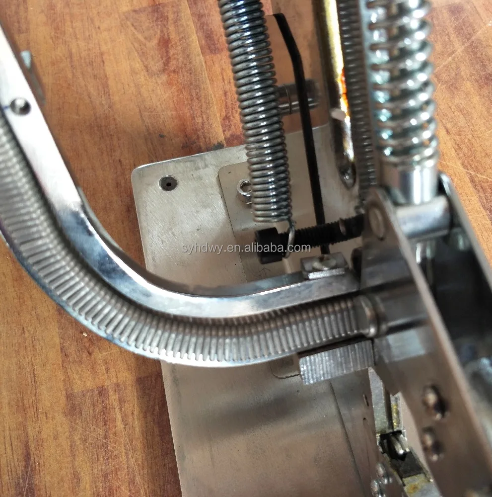 Manual U shape sausage casing clipper clipping linking machine for sale