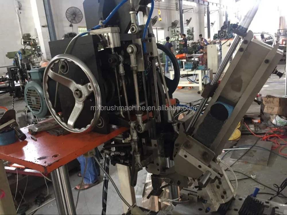 broom tufting machine guangdong using brush tufting machine controller