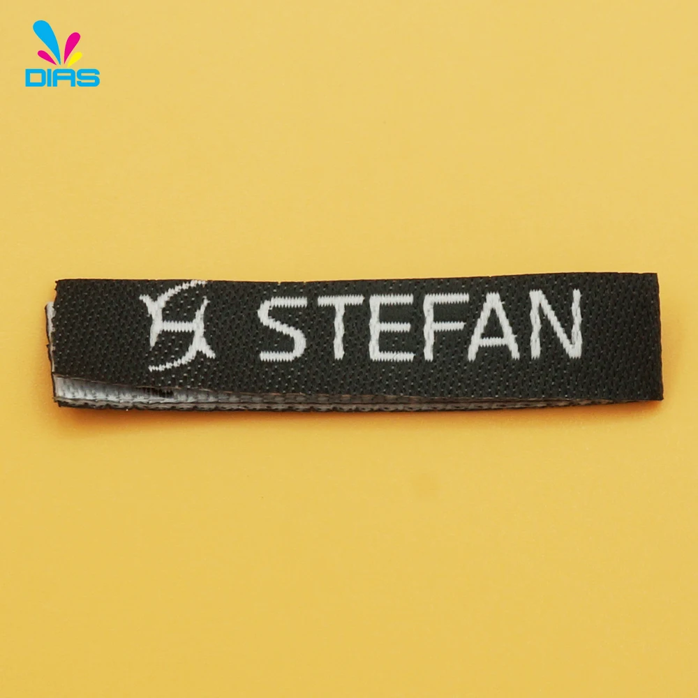 
Factory direct price custom fashion garment clothes tags and labels 