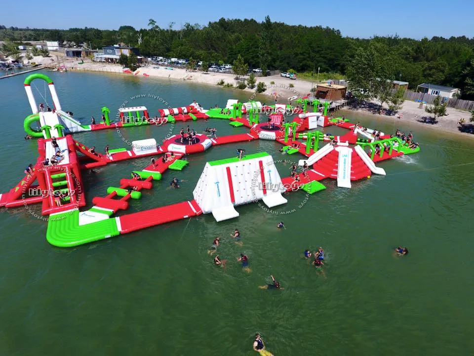 floating inflatable water park/ water sports game amusement on park/ water play equipment for adults children
