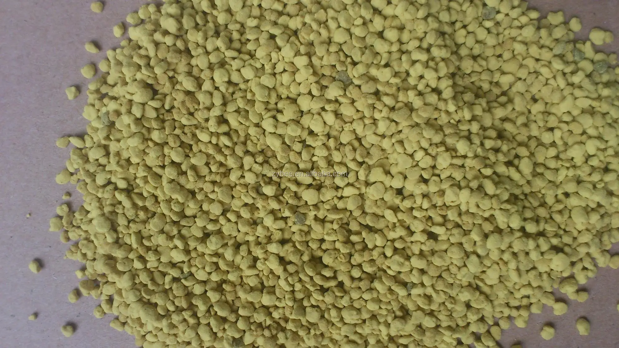 Wholesale Factory Direct Supply Animal Food Material Clean Sweet Rape Bee Pollen