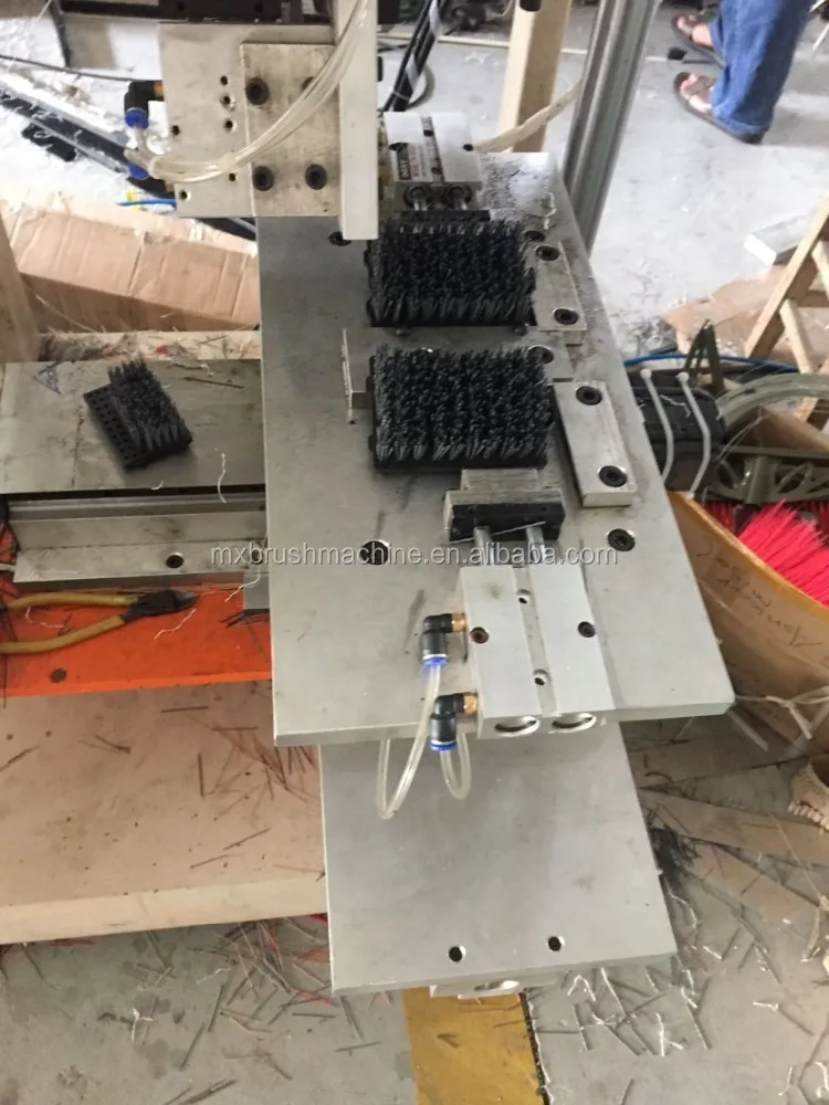 broom tufting machine guangdong using brush tufting machine controller