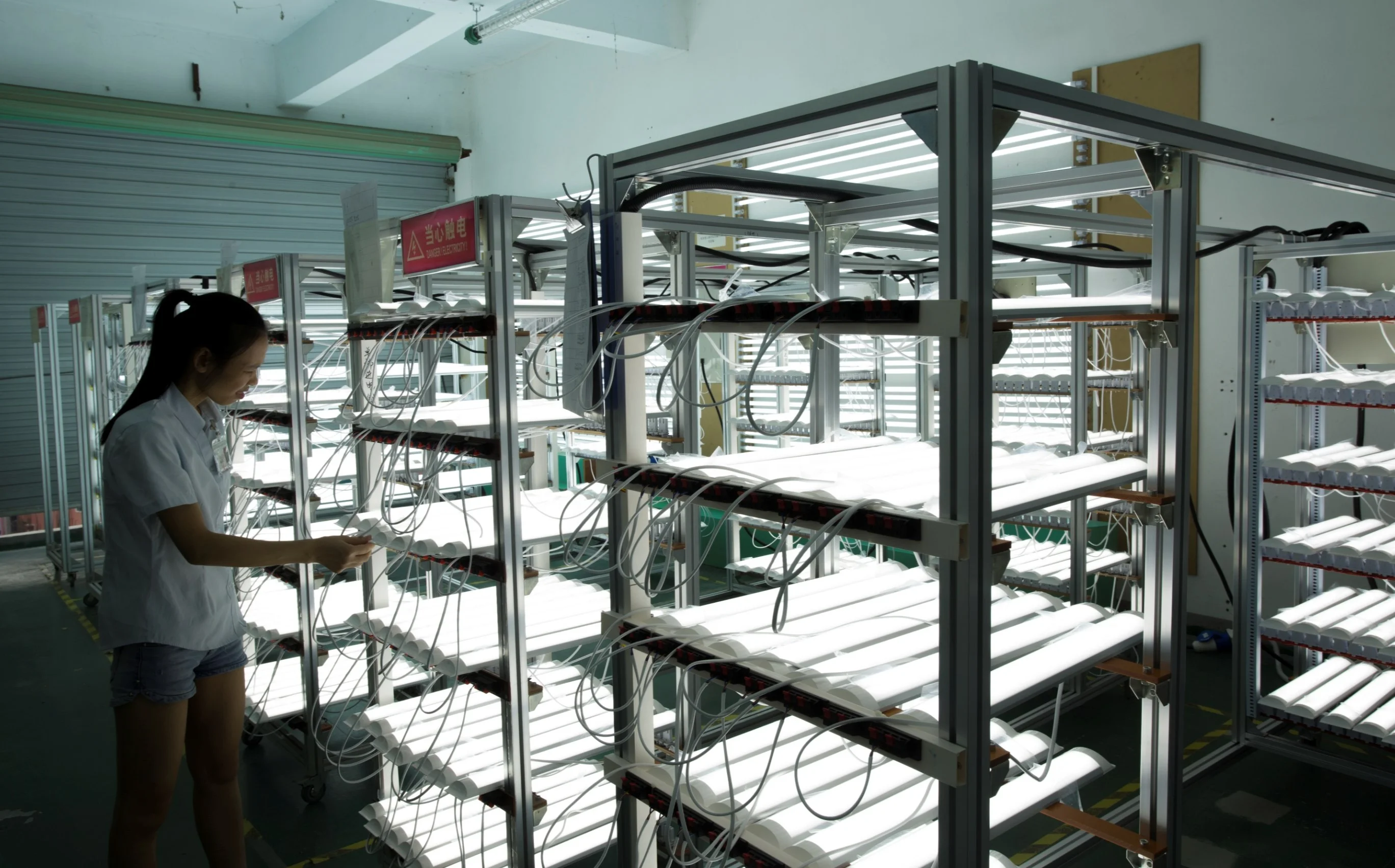 
2ft 3ft 4ft led batten light 20W 30W 40W listed DLC and ETL with three kinds of covers 