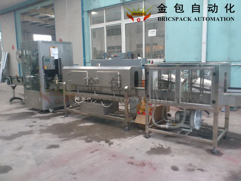 Automatic shrink sleeve labeling machine sleeve label applicator with steam shrink tunnel