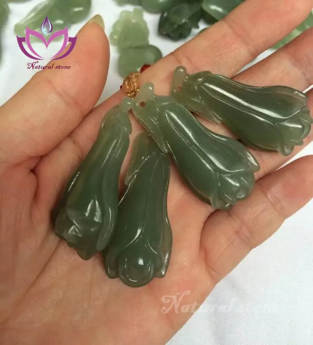 Конкурентоспособная цена в форме цветка натуральный зеленый нефрит камень подарок ремесла
