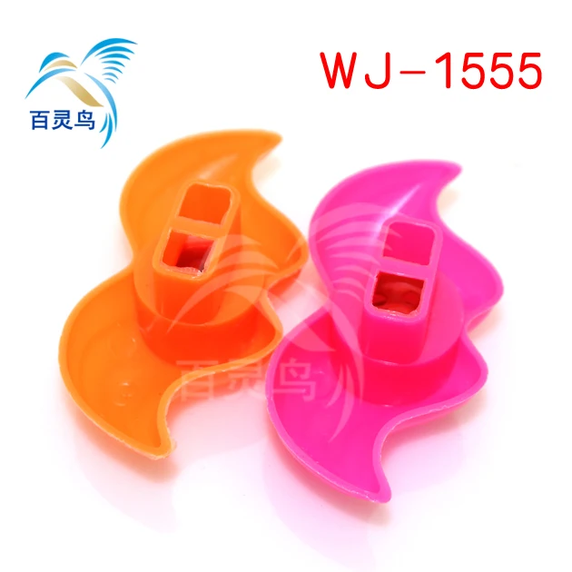 Beard lips whistle baby gift promotion small cheap toys