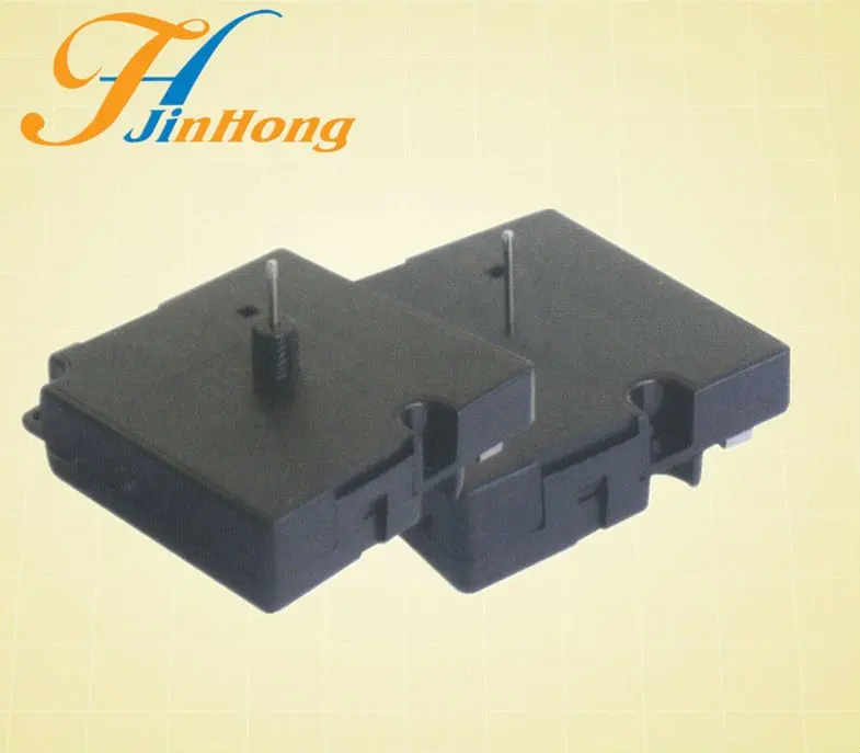 rotating motor for pendulum clock operated by battery