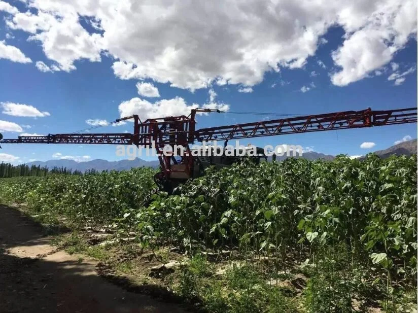 3 meters high clearance lift able GPS self propelled automatic boom sprayer with tank 1000L 2000L and air conditioner cabin