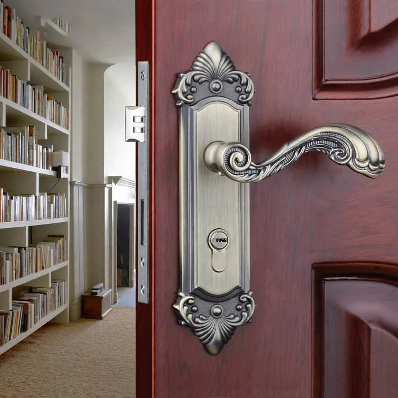 Oval cylinder lock with two cam