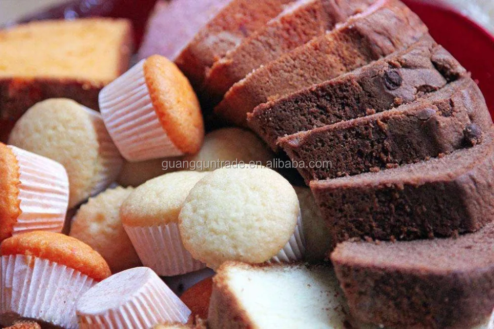 GT-300SD Custard Cream Cake Pouring Depositing Machine with Cake Bread Tray Oil Spraying 5-8 trays/minute