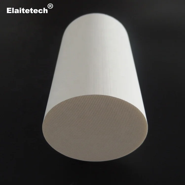 SCR catalyst honeycomb ceramic substrate