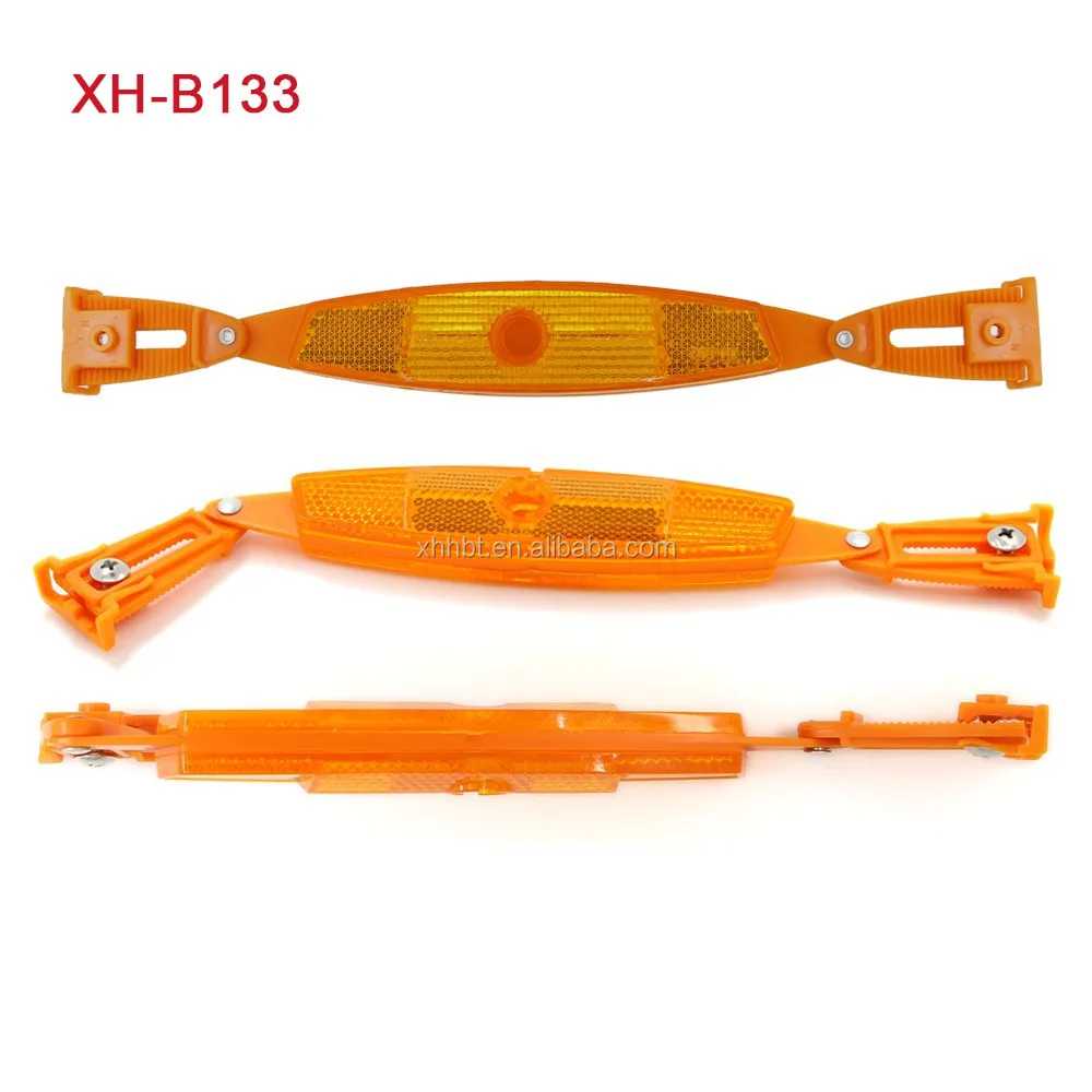 XH-B133 spoke reflectors on wheel from bike parts for safety