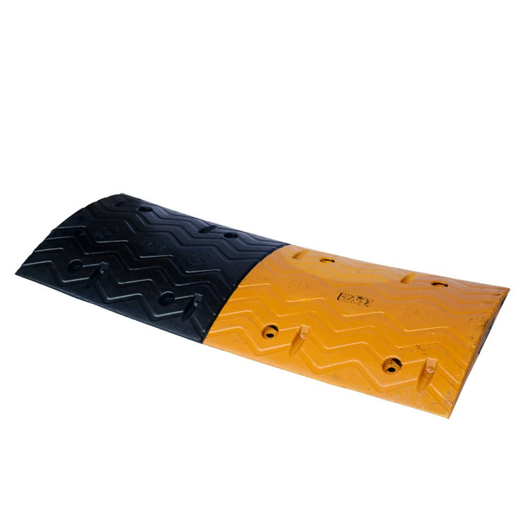 Car Speed Bump Hump 1000mm*380mm*45mm Rubber Road Speed Hump