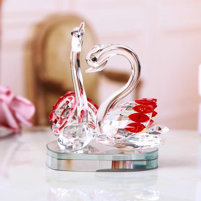 Beautiful Crystal Couple Swan Decoration for Wedding Anniversary Lovers Gift
