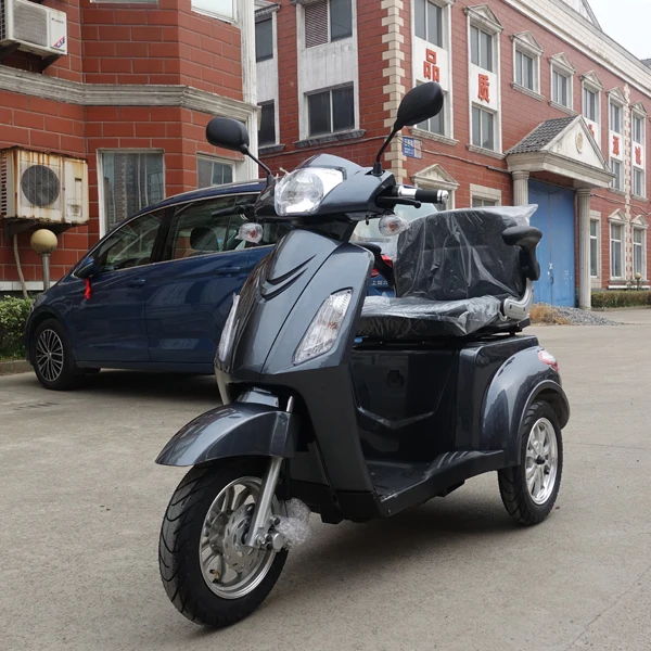 Yasanmotor низкая цена Электрический скутер 3 колеса е