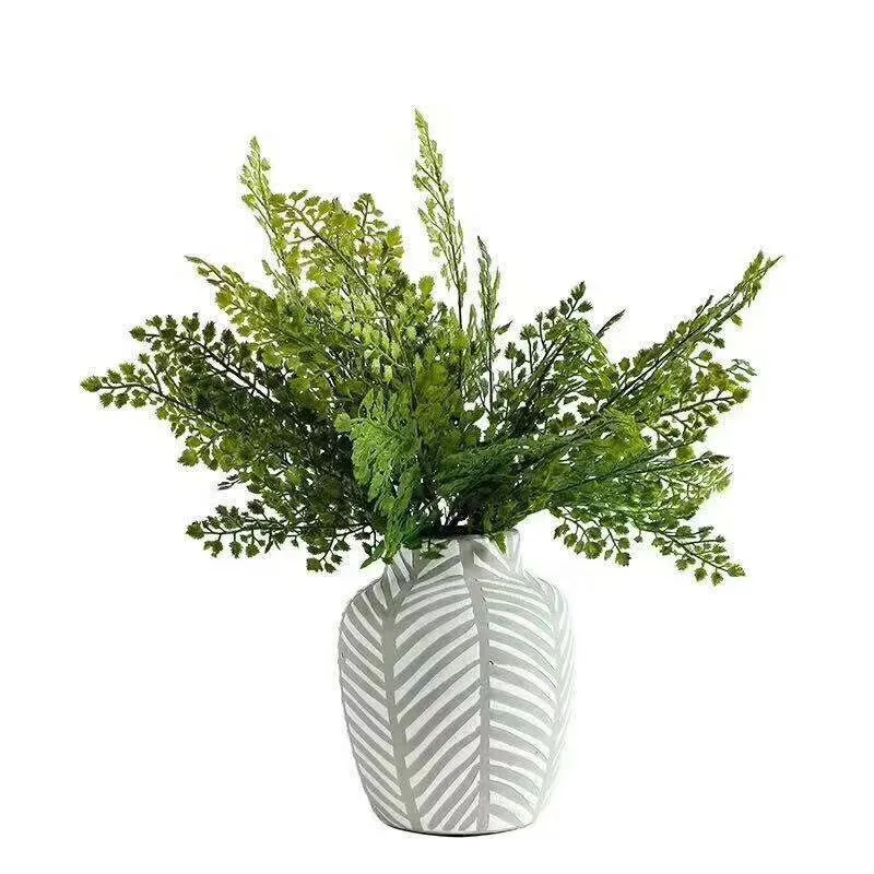 Cheap ornamental mini artificial bush plant plastic artificial bonsai leaves