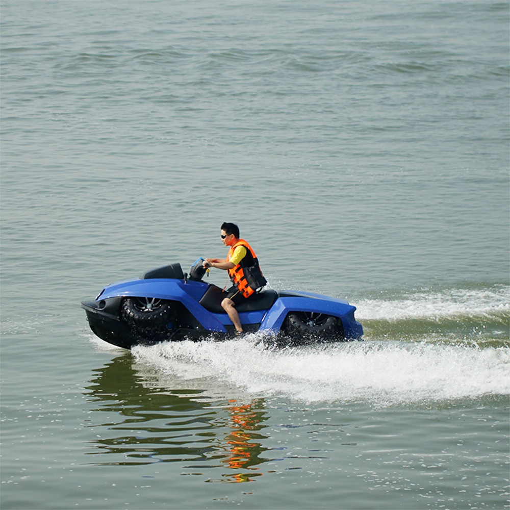 Large Displacement Speed Jet Ski Mini  Jet Boat Made in China