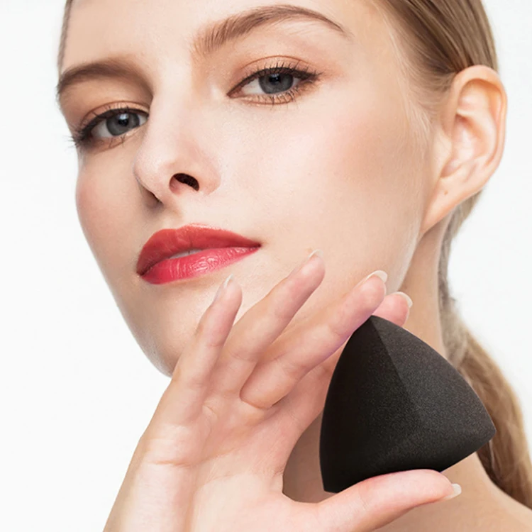 
Оптовая продажа Amazon, популярный инструмент для основы под макияж, черный косметический спонж, блендер 