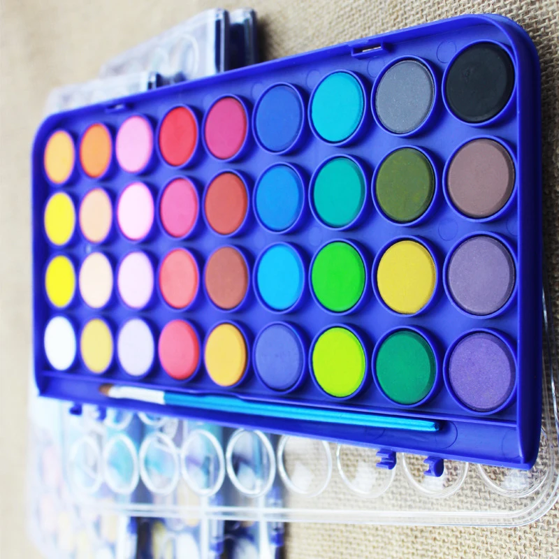 Factory hot sale 12/16/18/24/36 colors solid water color Pressed powder watercolor paint with transparent PVC box