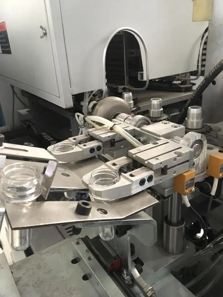 
New Design Custom Blow Molding Machine With Good Price 